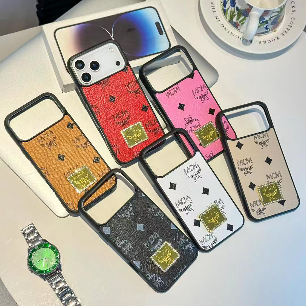 AAOO Luxuriöse Design-Handyhülle für iPhone 13-17
