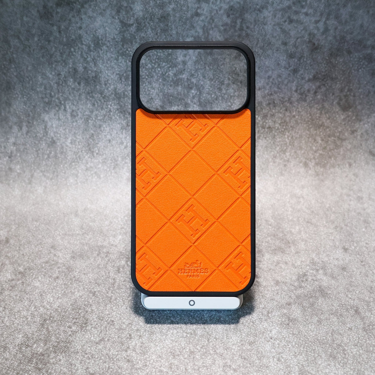 AAOO Geprägte Leder Handyhülle für iPhone 17 16 15 14