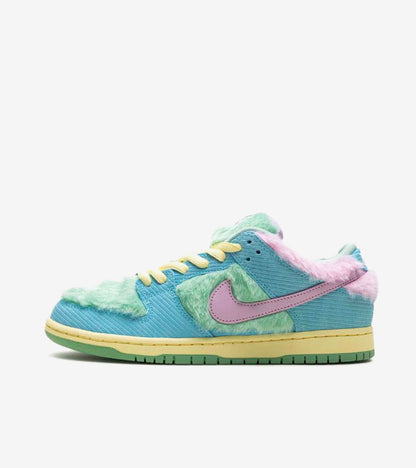 AAOO SB Dunk Low