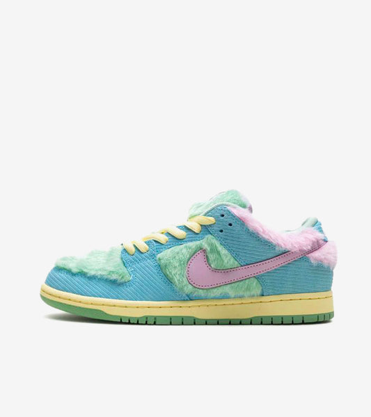 AAOO SB Dunk Low