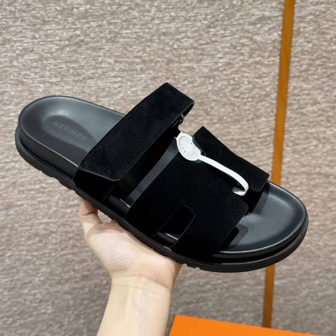 AAOO Sandales Chypre Noir Daim