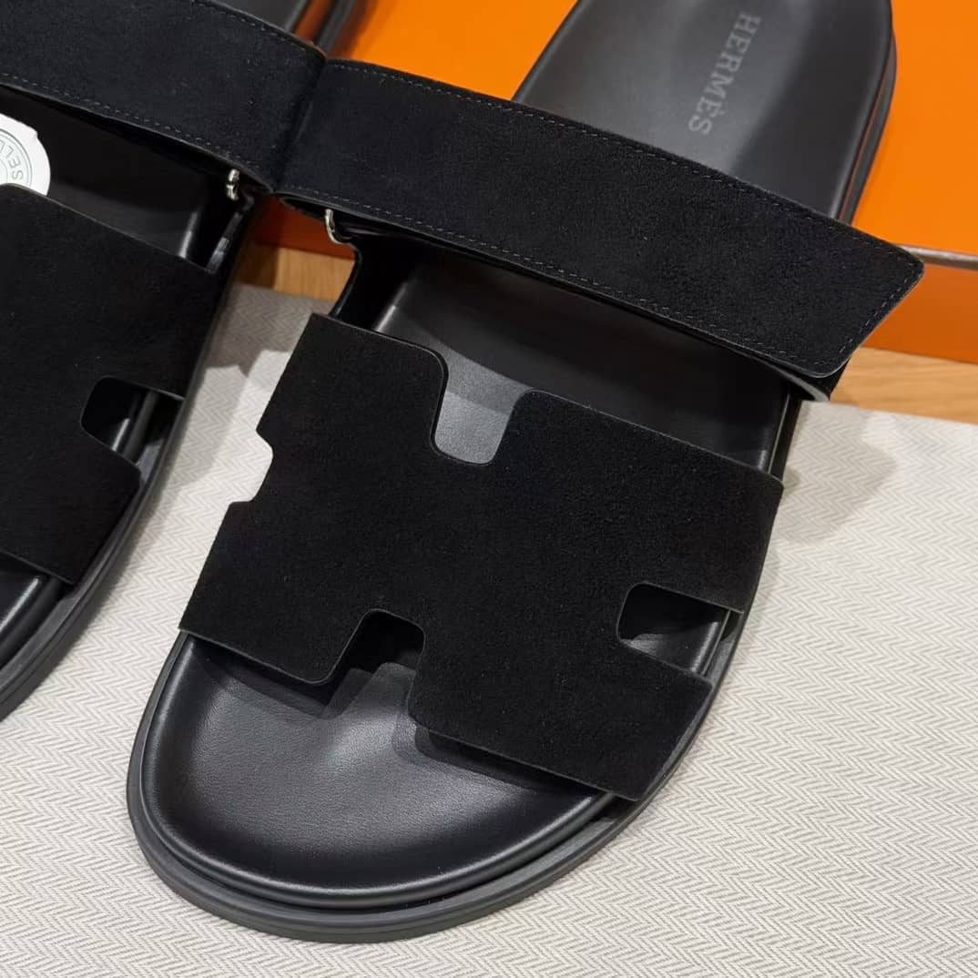 AAOO Sandales Chypre Noir Daim