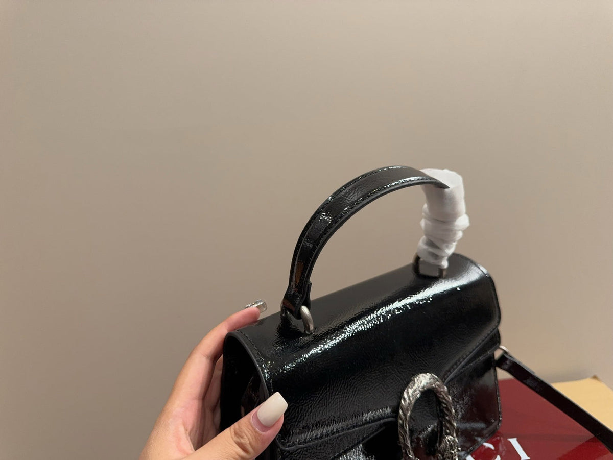 AAOO 100040 Crossbody Bag 24x17cm