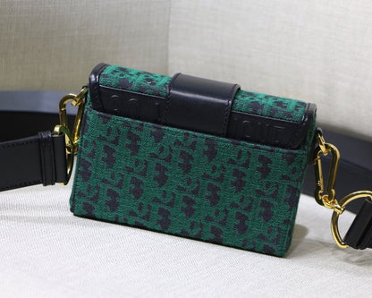 AAOO 100128 Luxustasche 17.5cm 002