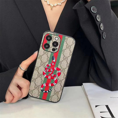 AAOO Bee or Snake Design Luxe iPhone Case For iPhone 17 16 15 14