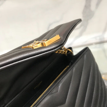 AAOO 100222 Luxury Bag Black in Gold 32x22x11cm