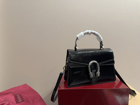 AAOO 100040 Crossbody Bag 24x17cm