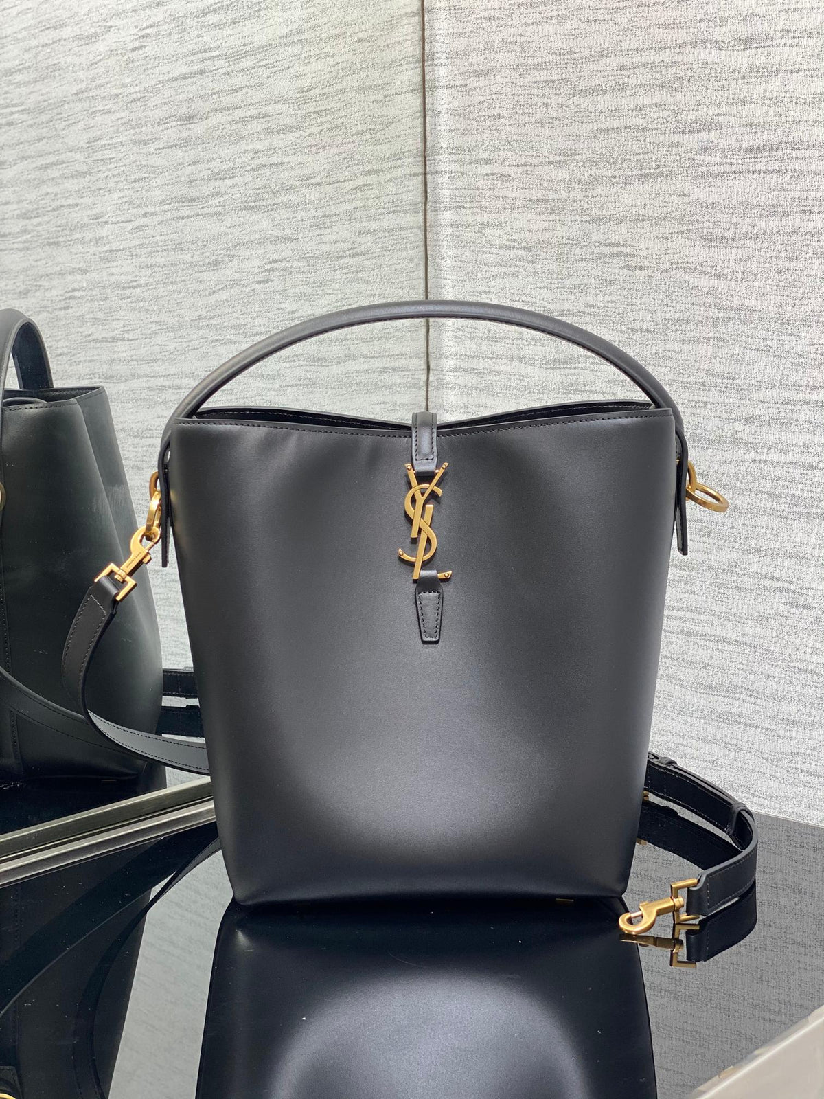 AAOO 100214 Luxustasche 20 x 25 x 16 cm