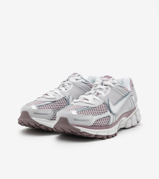 AAOO Zoom Vomero 5 Metallic Silver Platinum Violet