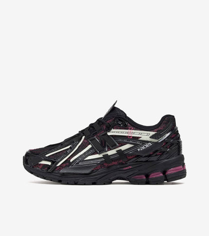 AAOO 1906A Black Pink