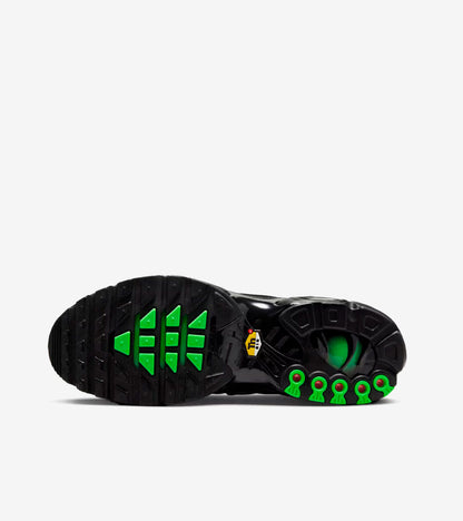 AAOO Air Max Plus Shattered Glass