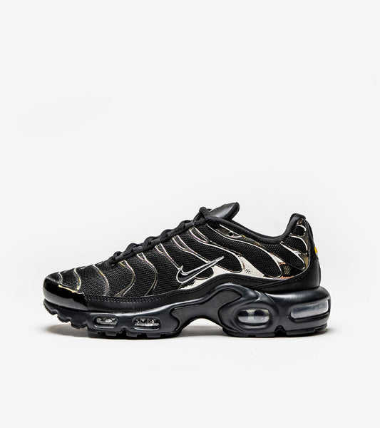AAOO Air Max Plus SE Black Chrome