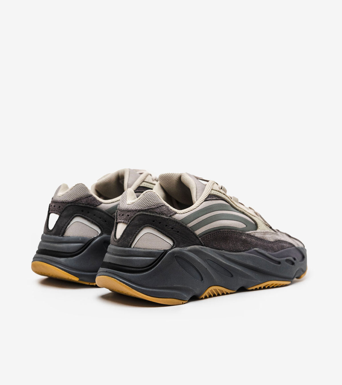 AAOO Boost 700 V2 Tephra
