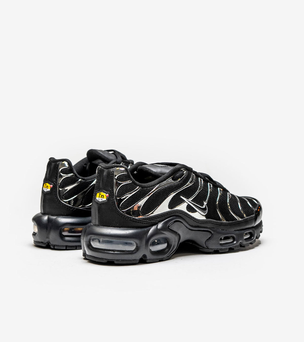AAOO Air Max Plus SE Black Chrome