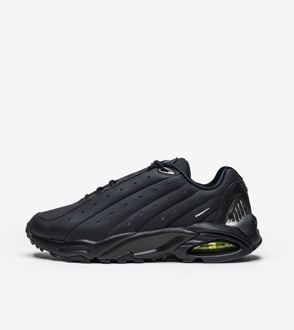AAOO Hot Step Air Terra Triple Black