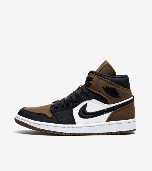 AAOO Jordan 1 Mid Olive Toe