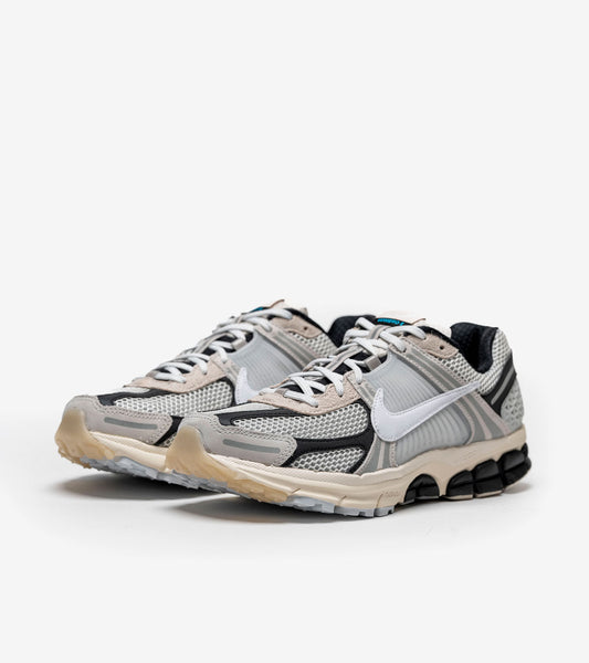 AAOO Zoom Vomero 5 Supersonic Light Bone Black