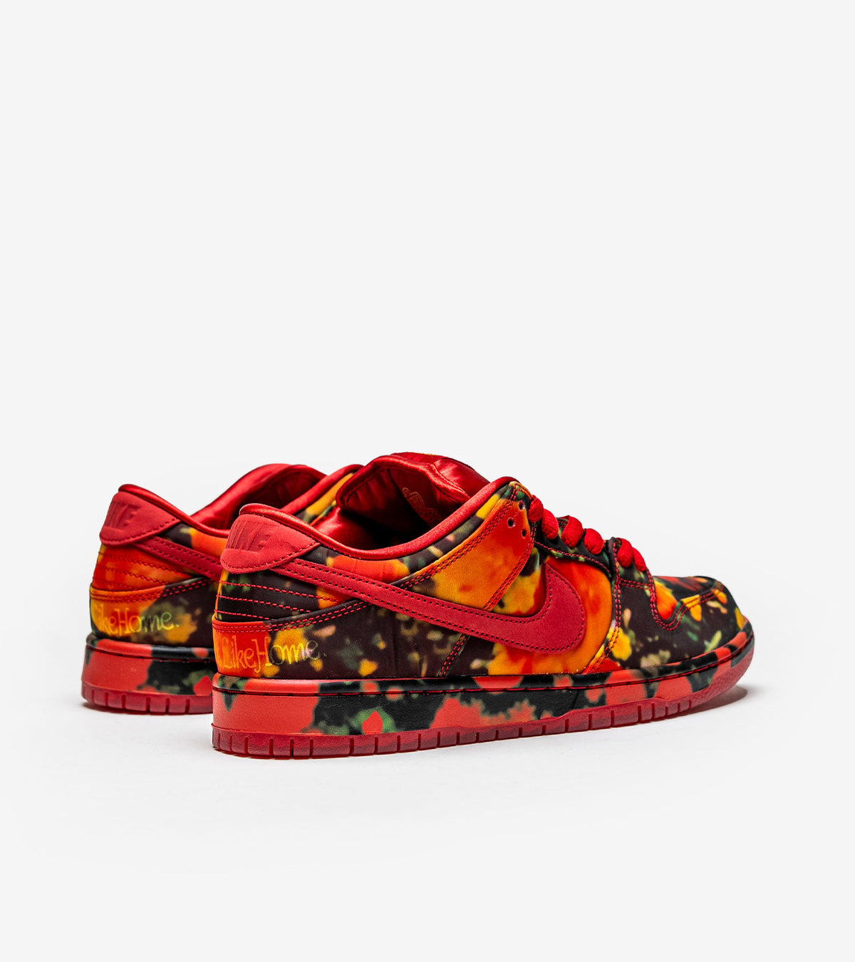 AAOO SB Dunk Low Poppy Field