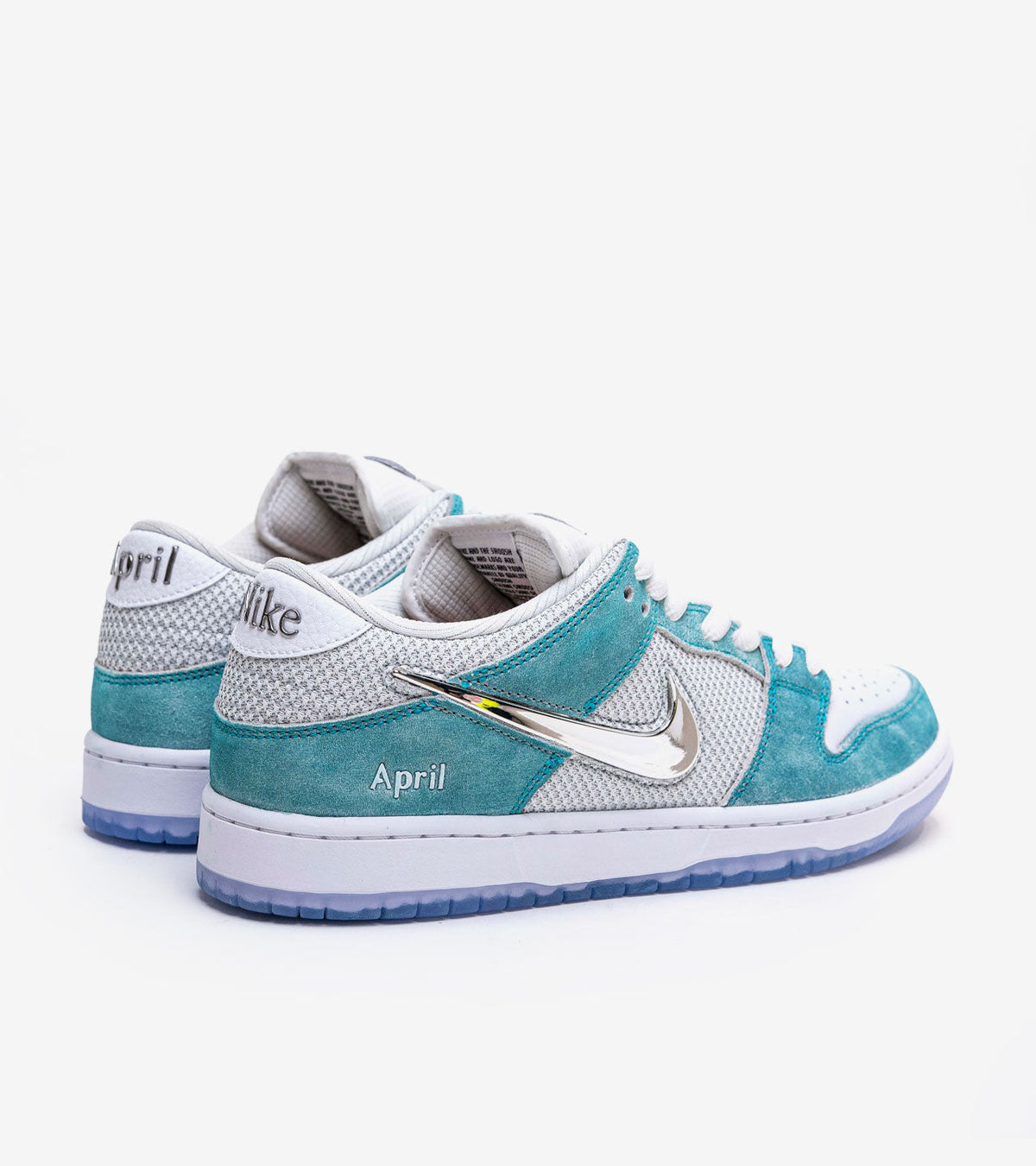AAOO SB Dunk Low