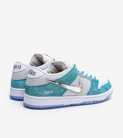 AAOO SB Dunk Low