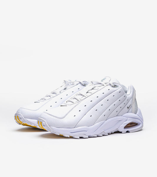 AAOO Hot Step 2 White