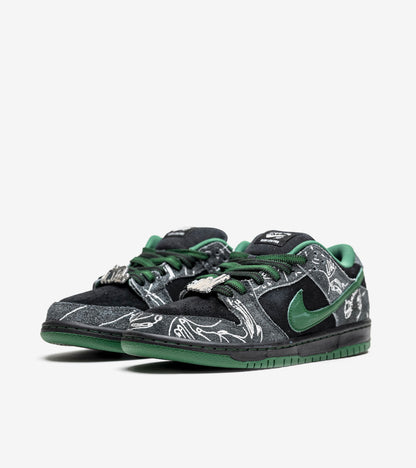 AAOO SB Dunk Low