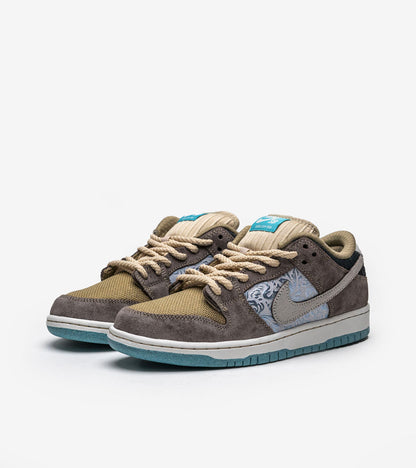 AAOO SB Dunk Low