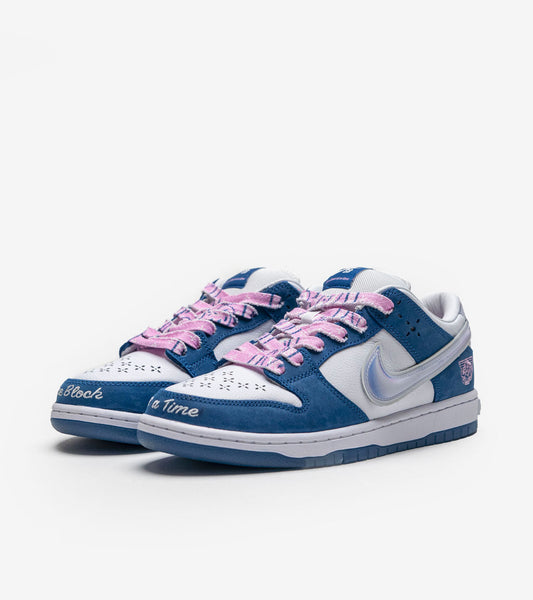 AAOO SB Dunk Low
