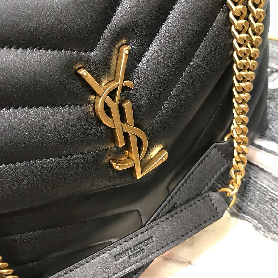 AAOO 100222 Luxury Bag Black in Gold 32x22x11cm