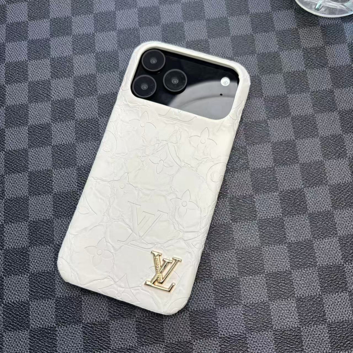 AAOO Premium Phone Case for iPhone 13-17