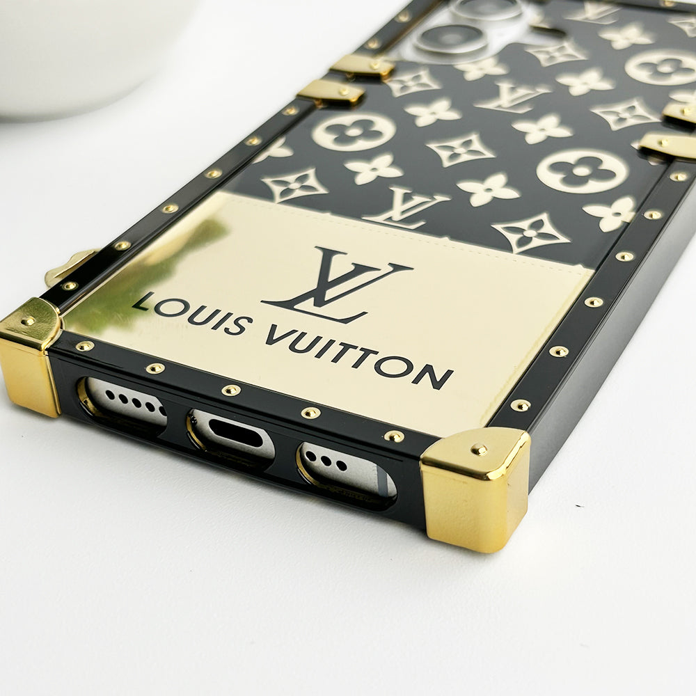 AAOO Luxury Shiny Trunk Phone Case For iPhone 17-12