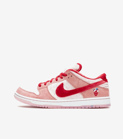 AAOO SB Dunk Low