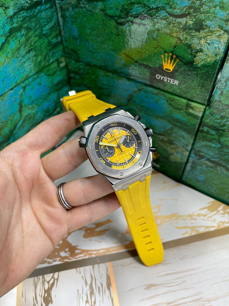 AAOO Chronographe 44 mm Jaune Watch
